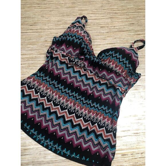 3425 Island Escape  Padded Tankini Top BLACK MULTI sz 10 new - Picture 1 of 1